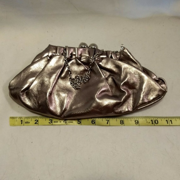 Aldo Silver Clutch Purse With Chain Handle - Picture 4 of 6